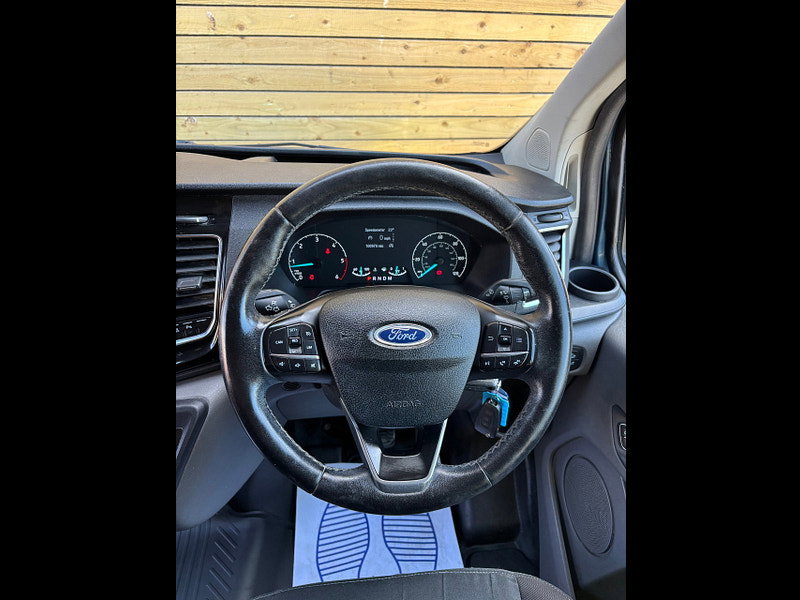 Ford Transit Custom 2.0 300 EcoBlue Limited Panel Van 5dr Diesel Auto L1 H1 Euro 6 (s/s) (130 ps)