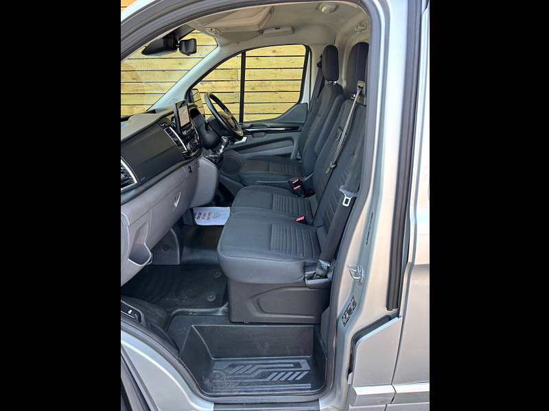 Ford Transit Custom 2.0 320 EcoBlue Limited Panel Van 5dr Diesel Manual L2 H1 Euro 6 (s/s) (130 ps)