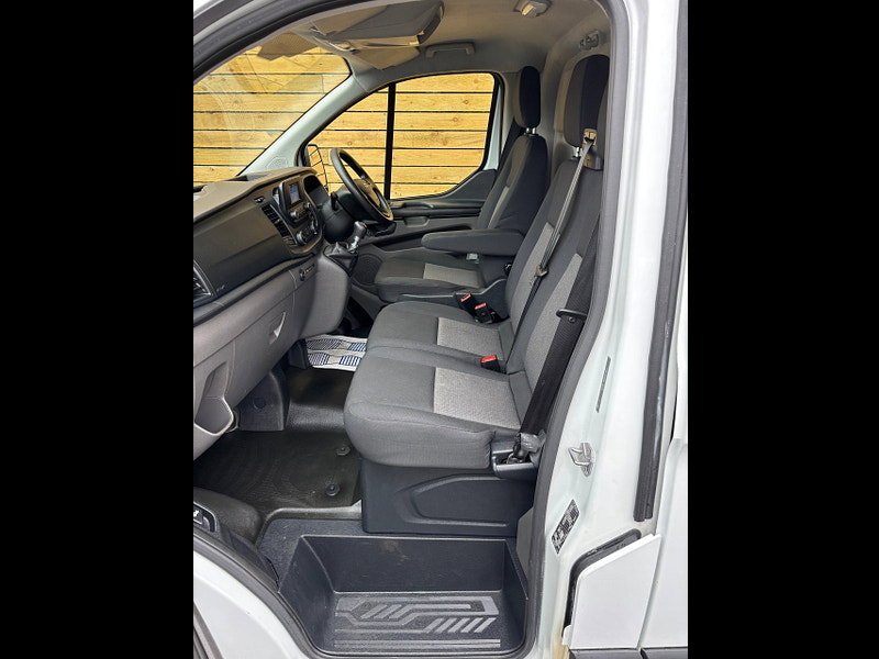 Ford Transit Custom 2.0 340 EcoBlue Leader Panel Van 5dr Diesel Manual L1 H1 Euro 6 (s/s) (130 ps)