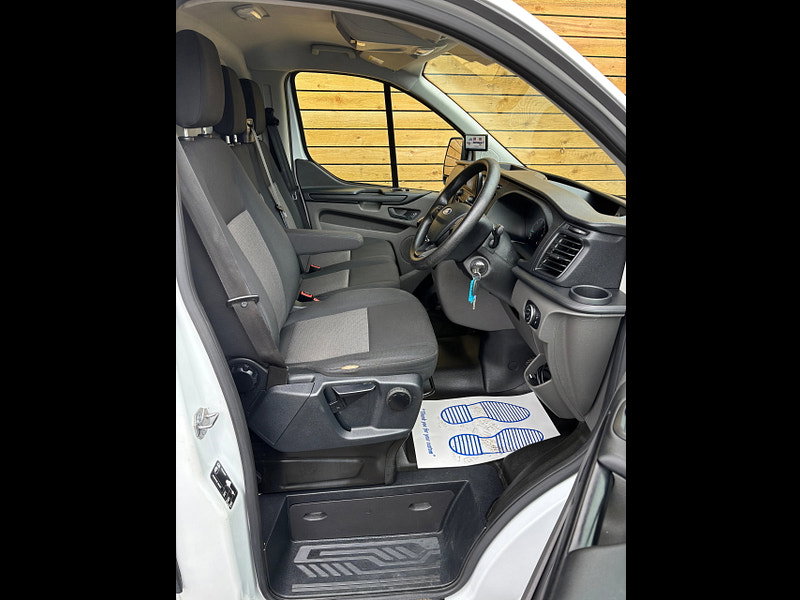 Ford Transit Custom 2.0 340 EcoBlue Leader Panel Van 5dr Diesel Manual L1 H1 Euro 6 (s/s) (130 ps)