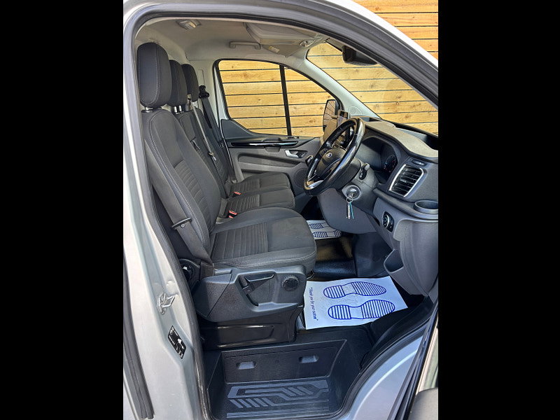 Ford Transit Custom 2.0 340 EcoBlue Limited Panel Van 5dr Diesel Manual L2 H1 Euro 6 (s/s) (170 ps)