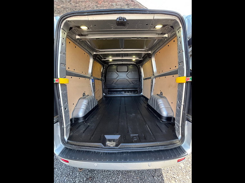 Ford Transit Custom 2.0 TDCi 270 Limited Panel Van 5dr Diesel Manual L1 H1 (157 g/km, 128 bhp)