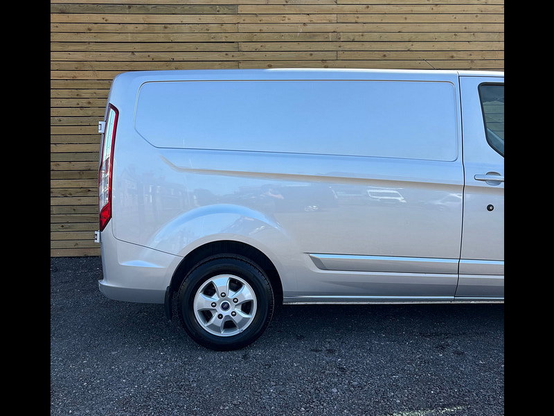 Ford Transit Custom 2.0 TDCi 270 Limited Panel Van 5dr Diesel Manual L1 H1 (157 g/km, 128 bhp)