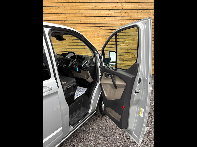 Ford Transit Custom 2.0 TDCi 290 Limited Crew Van 6dr Diesel Manual L2 H2 (170 g/km, 128 bhp)