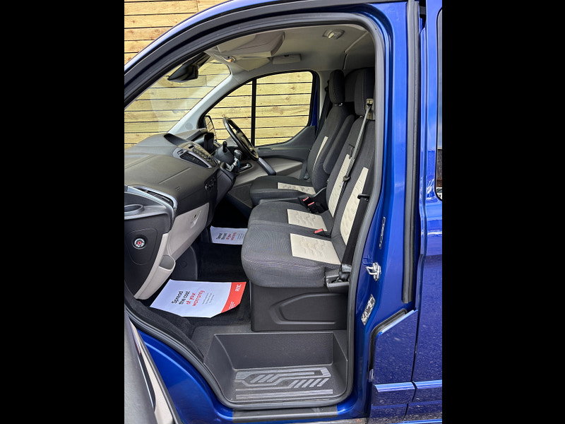 Ford Transit Custom 2.0 TDCi 290 Limited Panel Van 5dr Diesel Manual L2 H2 (157 g/km, 128 bhp)
