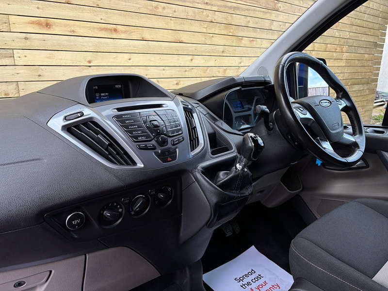 Ford Transit Custom 2.0 TDCi 290 Limited Panel Van 5dr Diesel Manual L2 H2 (157 g/km, 128 bhp)