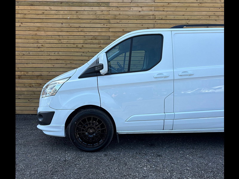 Ford Transit Custom 2.0 TDCi 340 Trend Panel Van 5dr Diesel Manual L1 H1 (166 g/km, 128 bhp)