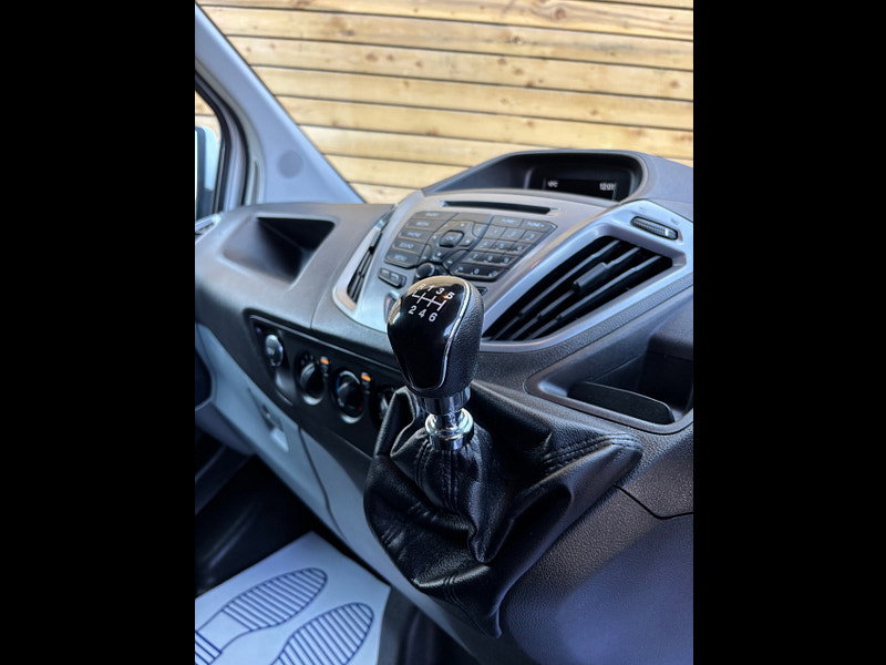 Ford Transit Custom 2.0 TDCi 340 Trend Panel Van 5dr Diesel Manual L1 H1 (166 g/km, 128 bhp)