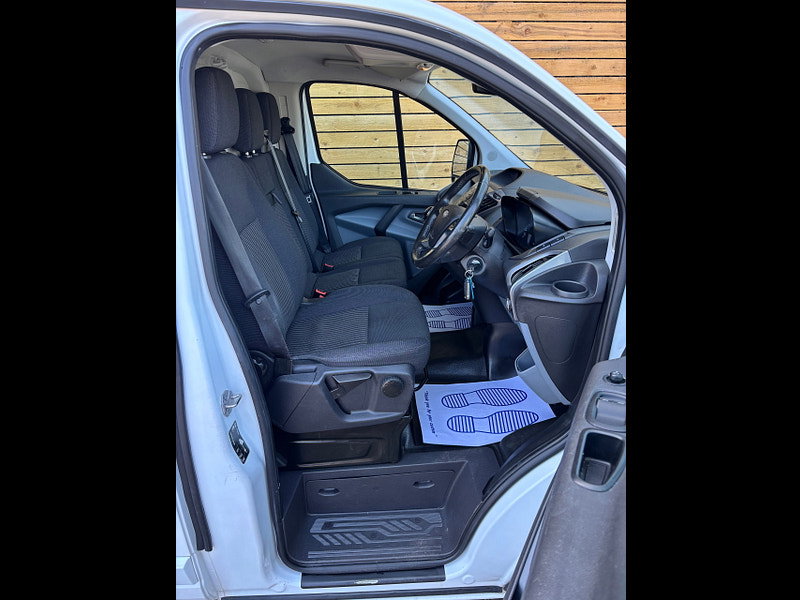 Ford Transit Custom 2.0 TDCi 340 Trend Panel Van 5dr Diesel Manual L1 H1 (166 g/km, 128 bhp)