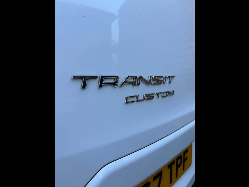 Ford Transit Custom 2.0 TDCi 340 Trend Panel Van 5dr Diesel Manual L1 H1 (166 g/km, 128 bhp)
