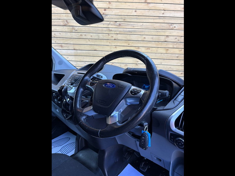 Ford Transit Custom 2.0 TDCi 340 Trend Panel Van 5dr Diesel Manual L1 H1 (166 g/km, 128 bhp)