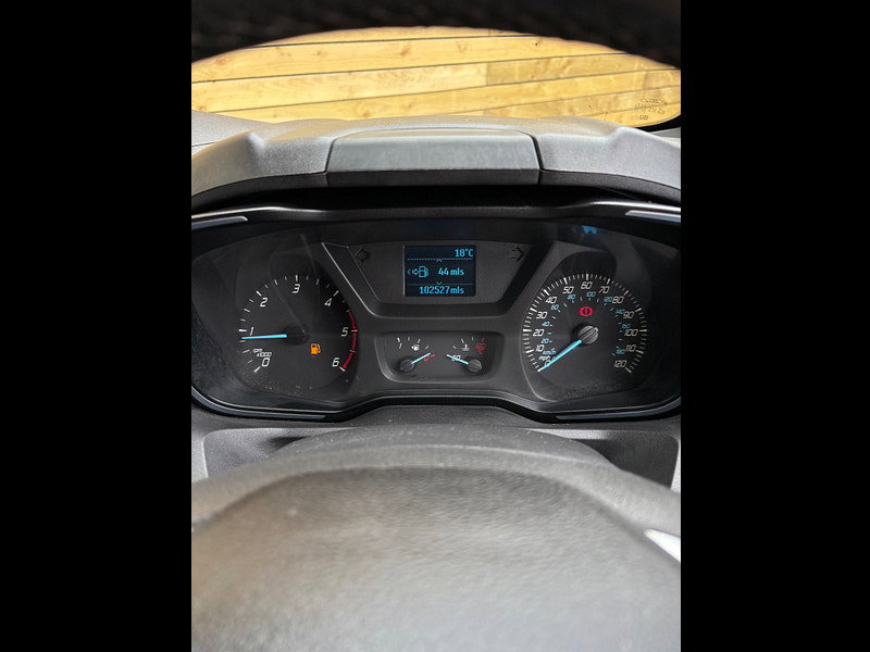 Ford Transit Custom 2.2 TDCi 270 Limited Panel Van 5dr Diesel Manual L1 H1 (186 g/km, 123 bhp)