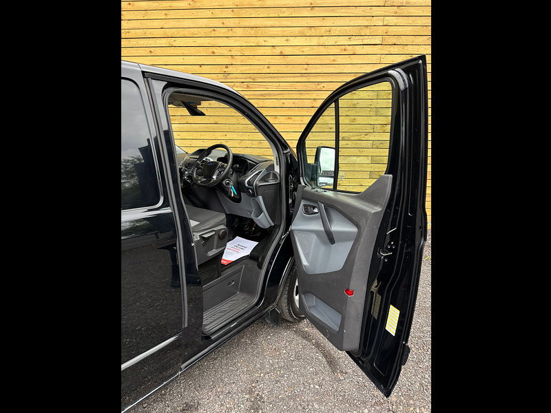 Ford Transit Custom 2.2 TDCi 270 Limited Panel Van 5dr Diesel Manual L1 H1 (186 g/km, 123 bhp)