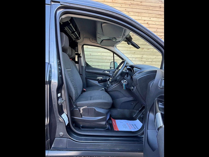 Ford Transit Connect 1.6 TDCi 240 Limited Panel Van 5dr Diesel Manual L2 H1 (128 g/km, 113 bhp)