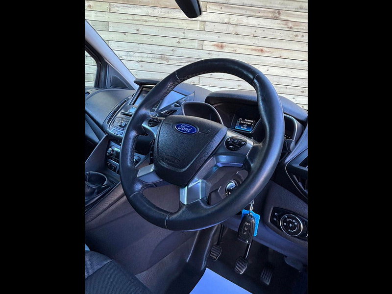Ford Transit Connect 1.6 TDCi 240 Limited Panel Van 5dr Diesel Manual L2 H1 (128 g/km, 113 bhp)