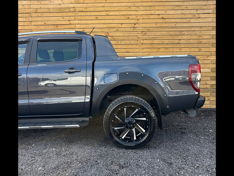 Ford Ranger 2.0 EcoBlue Wildtrak Pickup Double Cab 4dr Diesel Auto 4WD Euro 6 (s/s) (213 ps)