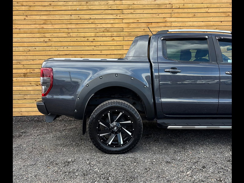 Ford Ranger 2.0 EcoBlue Wildtrak Pickup Double Cab 4dr Diesel Auto 4WD Euro 6 (s/s) (213 ps)