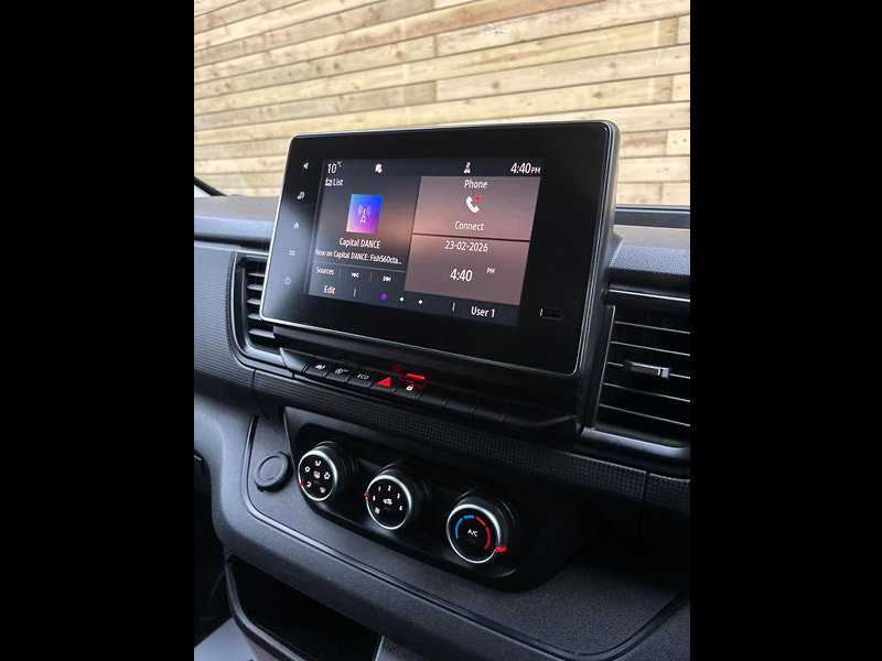 Renault Trafic 2.0 dCi Blue LL30 Business+ Panel Van 5dr Diesel Manual L2 H1 Euro 6 (s/s) (130 ps)