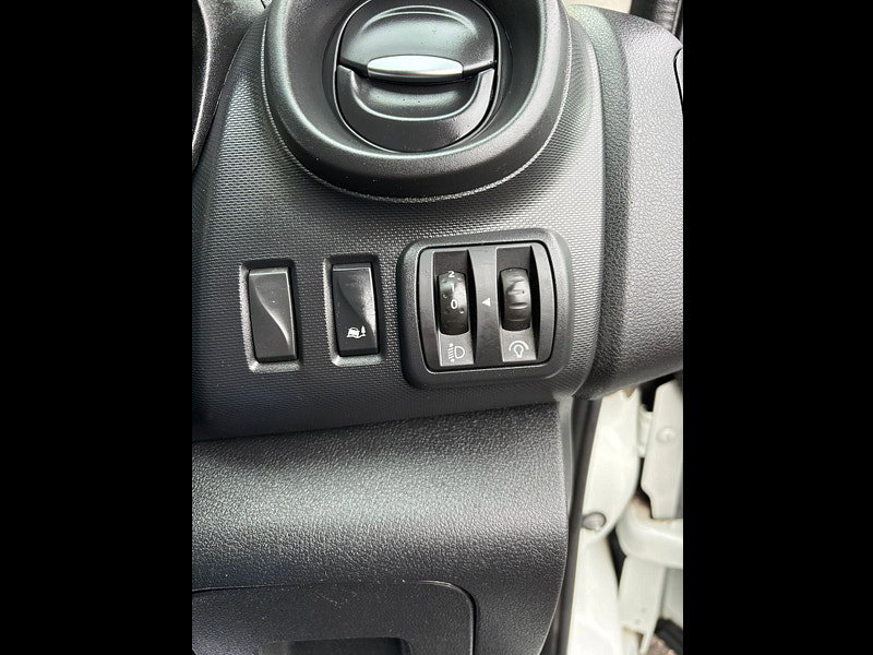 Renault Trafic 2.0 dCi ENERGY 28 Business Panel Van 5dr Diesel Manual SWB Standard Roof Euro 6 (s/s) (120 ps)