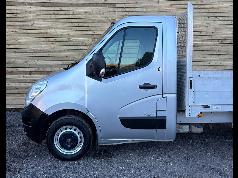 Renault Master 2.3 dCi 35 Business Chassis Cab 2dr Diesel Manual FWD MWB Euro 6 (130 ps)