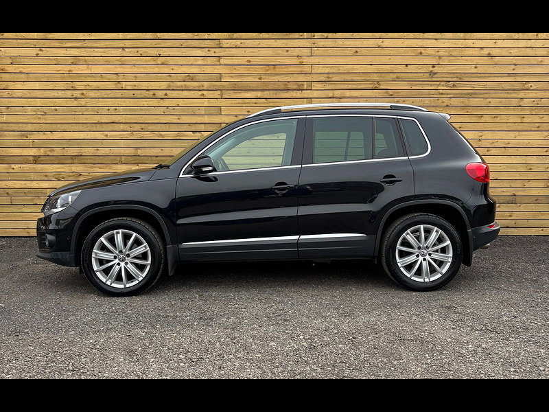 Volkswagen Tiguan 2.0 TDI BlueMotion Tech Match Edition SUV 5dr Diesel Manual 4WD Euro 6 (s/s) (150 ps)