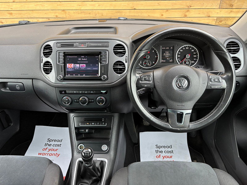 Volkswagen Tiguan 2.0 TDI BlueMotion Tech Match Edition SUV 5dr Diesel Manual 4WD Euro 6 (s/s) (150 ps)