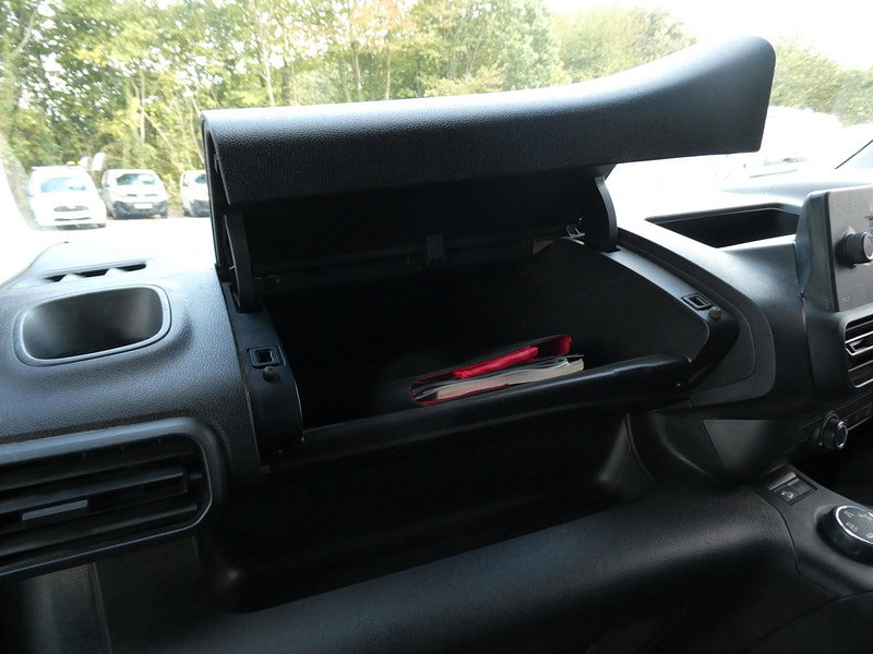 Citroen Berlingo 1.6 BlueHDi 1000 Worker M Panel Van 5dr Diesel Manual SWB Euro 6 (75 ps) 5dr Manual 2026