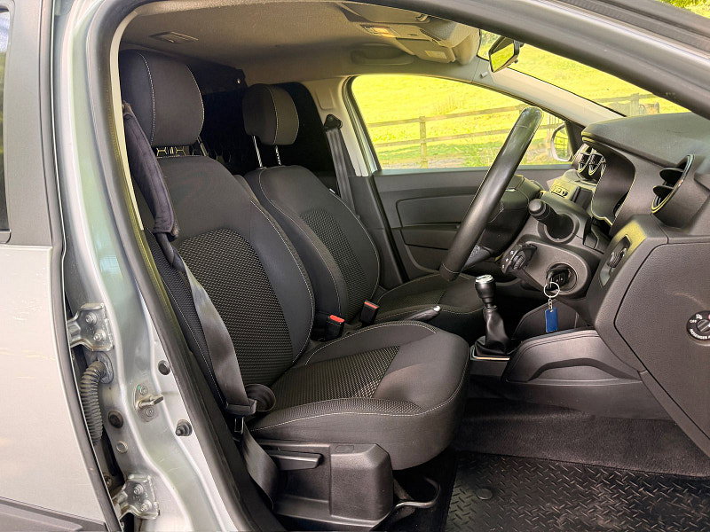 Dacia Duster 1.5 dCi Comfort Car Derived Van 5dr Diesel Manual 4WD Euro 6 (s/s) (115 ps) 2dr Manual 2026