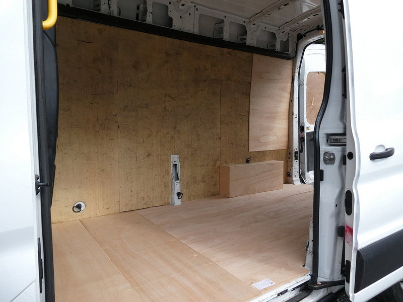 Ford Transit 2.0 350 EcoBlue Leader Panel Van 5dr Diesel Manual FWD L3 H3 Euro 6 (s/s) (130 ps) 5dr Manual 2026