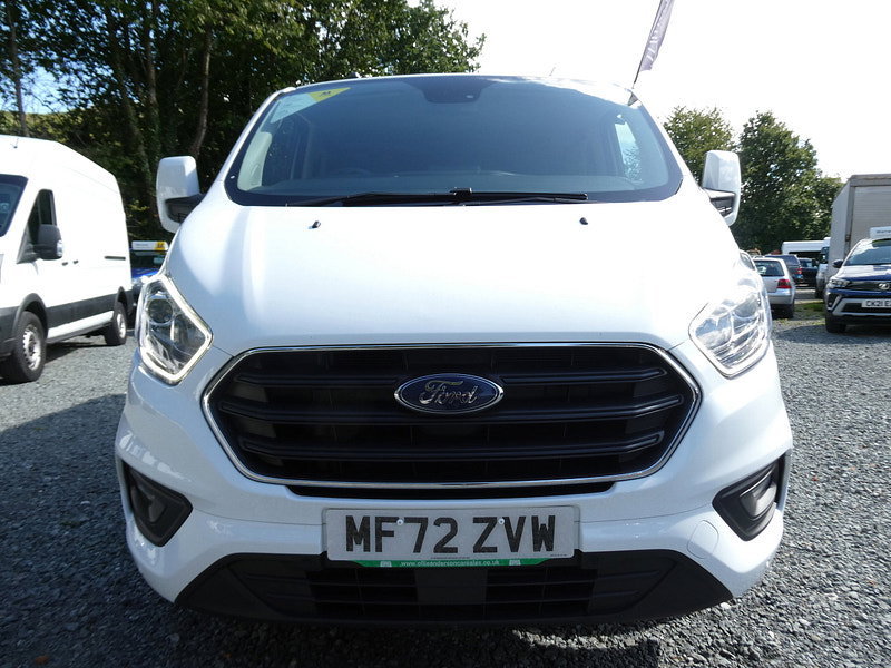 Ford Transit Custom 2.0 300 EcoBlue Limited Crew Van Double Cab 5dr Diesel Manual L2 H1 Euro 6 (s/s) (130 ps) 5dr Manual 2026