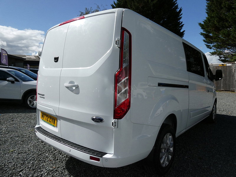 Ford Transit Custom 2.0 300 EcoBlue Limited Crew Van Double Cab 5dr Diesel Manual L2 H1 Euro 6 (s/s) (130 ps) 5dr Manual 2026