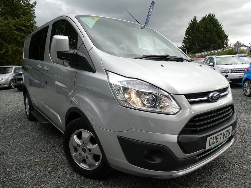 Ford Transit Custom 2.0 TDCi 290 Limited Combi Van 6dr Diesel Automatic L1 H1 (165 g/km, 168 bhp) 6dr Automatic 2026