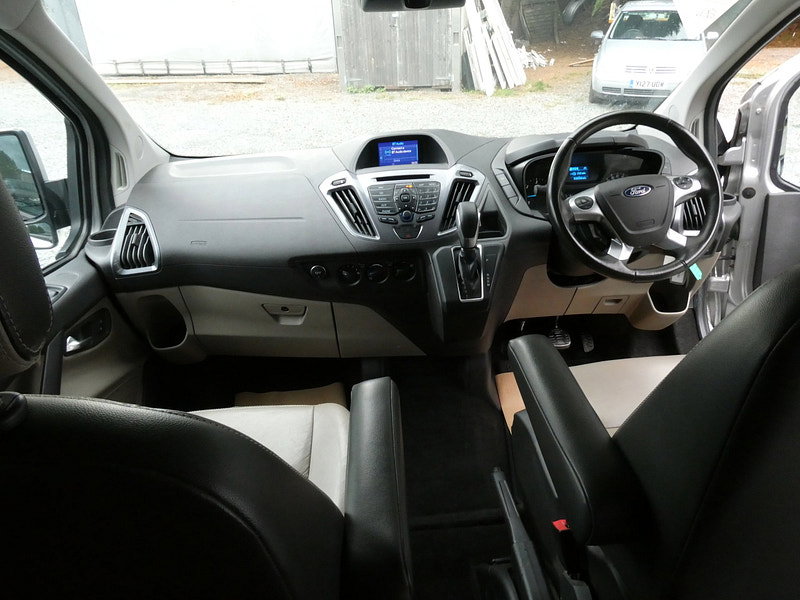 Ford Transit Custom 2.0 TDCi 290 Limited Combi Van 6dr Diesel Automatic L1 H1 (165 g/km, 168 bhp) 6dr Automatic 2026