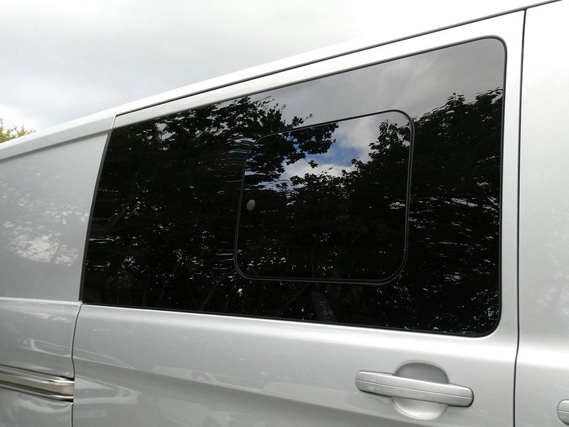 Ford Transit Custom 2.0 TDCi 290 Limited Combi Van 6dr Diesel Automatic L1 H1 (165 g/km, 168 bhp) 6dr Automatic 2026