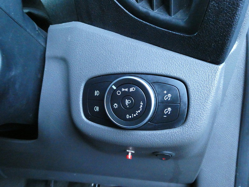 Ford Transit Connect 1.5 220 EcoBlue Trend Crew Van Double Cab 6dr Diesel Manual L1 Euro 6 (s/s) (100 ps) 6dr Manual 2026