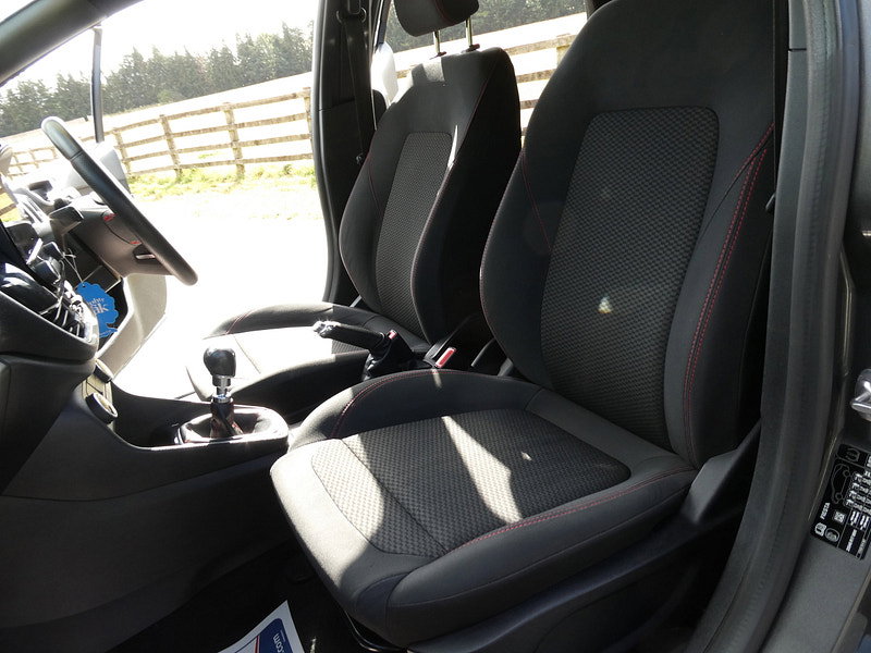 Ford Fiesta 1.0T EcoBoost GPF ST-Line Hatchback 5dr Petrol Manual Euro 6 (s/s) (125 ps) 5dr Manual 2026