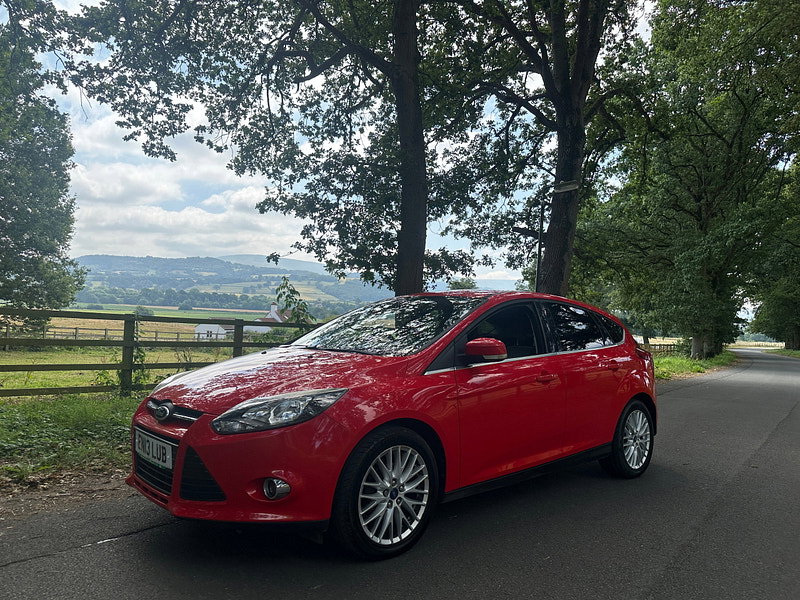 Ford Focus 1.0T EcoBoost Zetec Hatchback 5dr Petrol Manual Euro 5 (s/s) (125 ps) 5dr Manual 2026