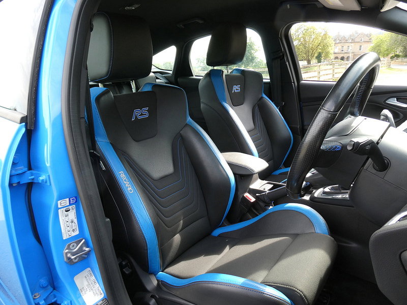 Ford Focus 2.3T EcoBoost RS Hatchback 5dr Petrol Manual AWD Euro 6 (s/s) (350 ps) 5dr Manual 2026