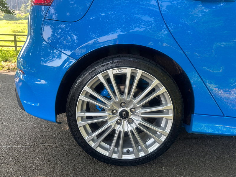Ford Focus 2.3T EcoBoost RS Hatchback 5dr Petrol Manual AWD Euro 6 (s/s) (350 ps) 5dr Manual 2026