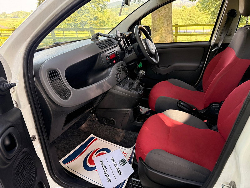 Fiat Panda 1.2 Pop Hatchback 5dr Petrol Manual Euro 5 (69 bhp) 5dr Manual 2026