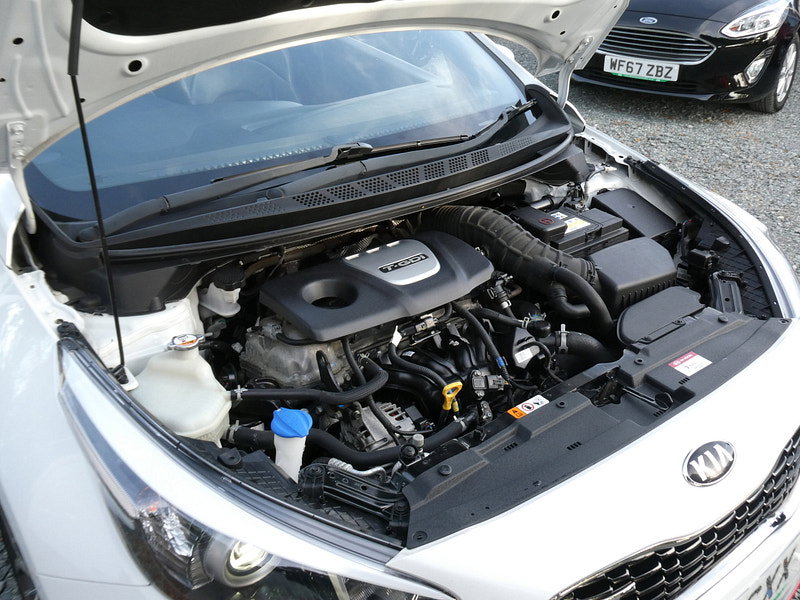 Kia Ceed 1.6 T-GDi GT Hatchback 5dr Petrol Manual Euro 6 (201 bhp) 5dr Manual 2026