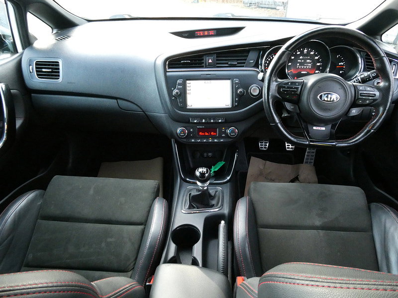 Kia Ceed 1.6 T-GDi GT Hatchback 5dr Petrol Manual Euro 6 (201 bhp) 5dr Manual 2026