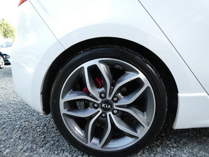 Kia Ceed 1.6 T-GDi GT Hatchback 5dr Petrol Manual Euro 6 (201 bhp) 5dr Manual 2026