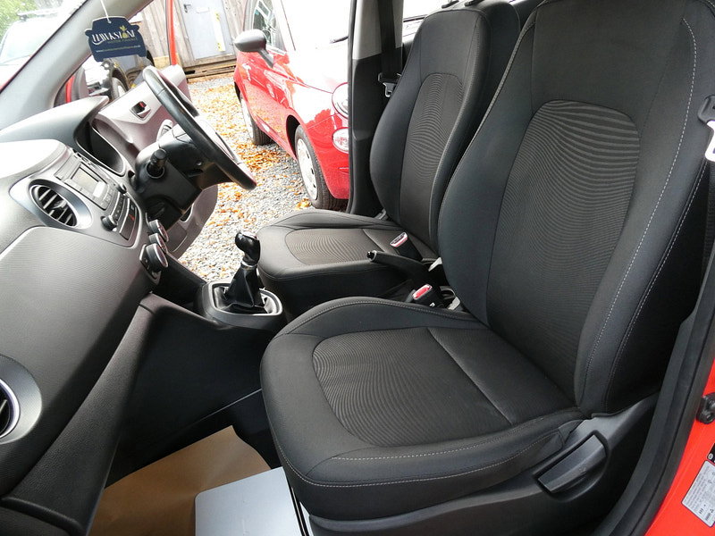 Hyundai I10 1.0 SE Hatchback 5dr Petrol Manual Euro 6 (67 ps) 5dr Manual 2026