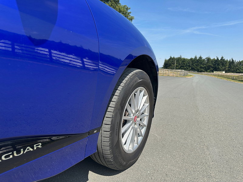 Jaguar I-PACE 400 90kWh S SUV 5dr Electric Auto 4WD (400 ps) 5dr Automatic 2026