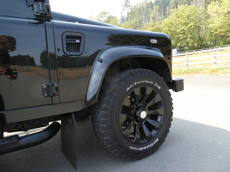 Land Rover Defender 90 2.2 TDCi XS Station Wagon Double Cab 3dr Diesel Manual 4WD SWB Euro 5 (122 ps) 3dr Manual 2026