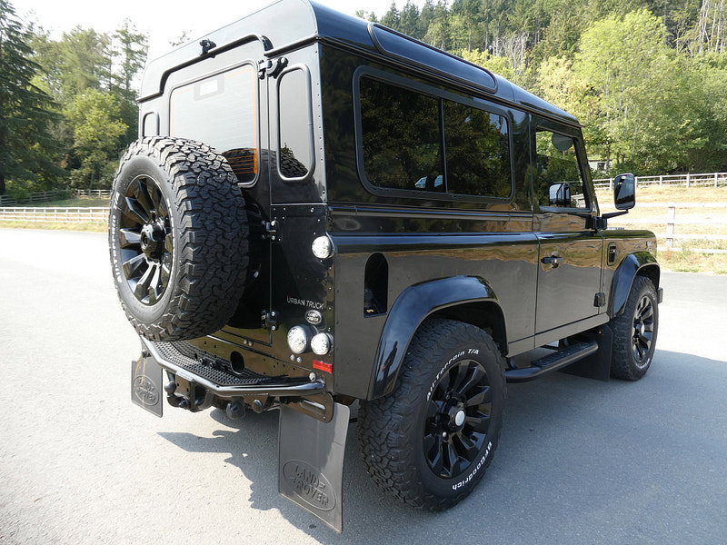 Land Rover Defender 90 2.2 TDCi XS Station Wagon Double Cab 3dr Diesel Manual 4WD SWB Euro 5 (122 ps) 3dr Manual 2026