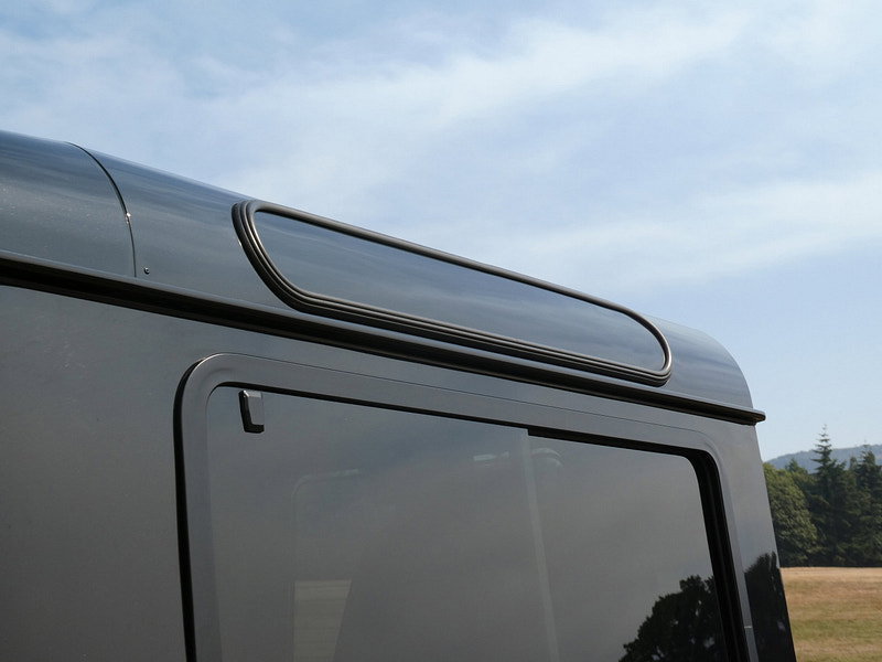 Land Rover Defender 90 2.2 TDCi XS Station Wagon Double Cab 3dr Diesel Manual 4WD SWB Euro 5 (122 ps) 3dr Manual 2026