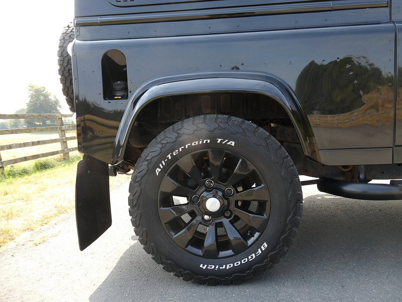 Land Rover Defender 90 2.2 TDCi XS Station Wagon Double Cab 3dr Diesel Manual 4WD SWB Euro 5 (122 ps) 3dr Manual 2026