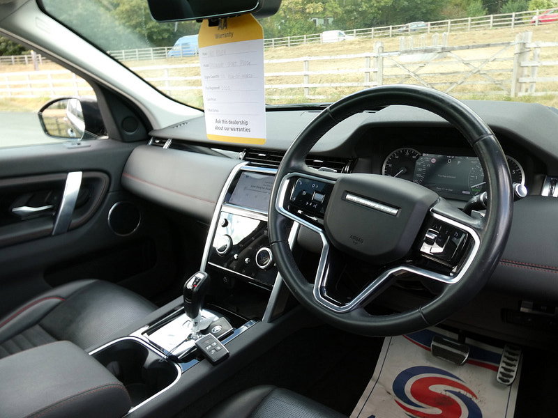 Land Rover Discovery Sport 1.5 P300e 12.2kWh Urban Edition SUV 5dr Petrol Plug-in Hybrid Auto 4WD Euro 6 (s/s) (309 ps) 5dr Automatic 2026